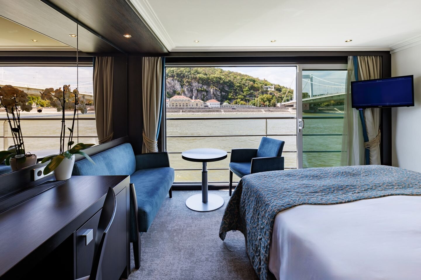 Avalon Waterways: Danube Dreams (Westbound), 8-Day River Cruise from Budapest to Vilshofen