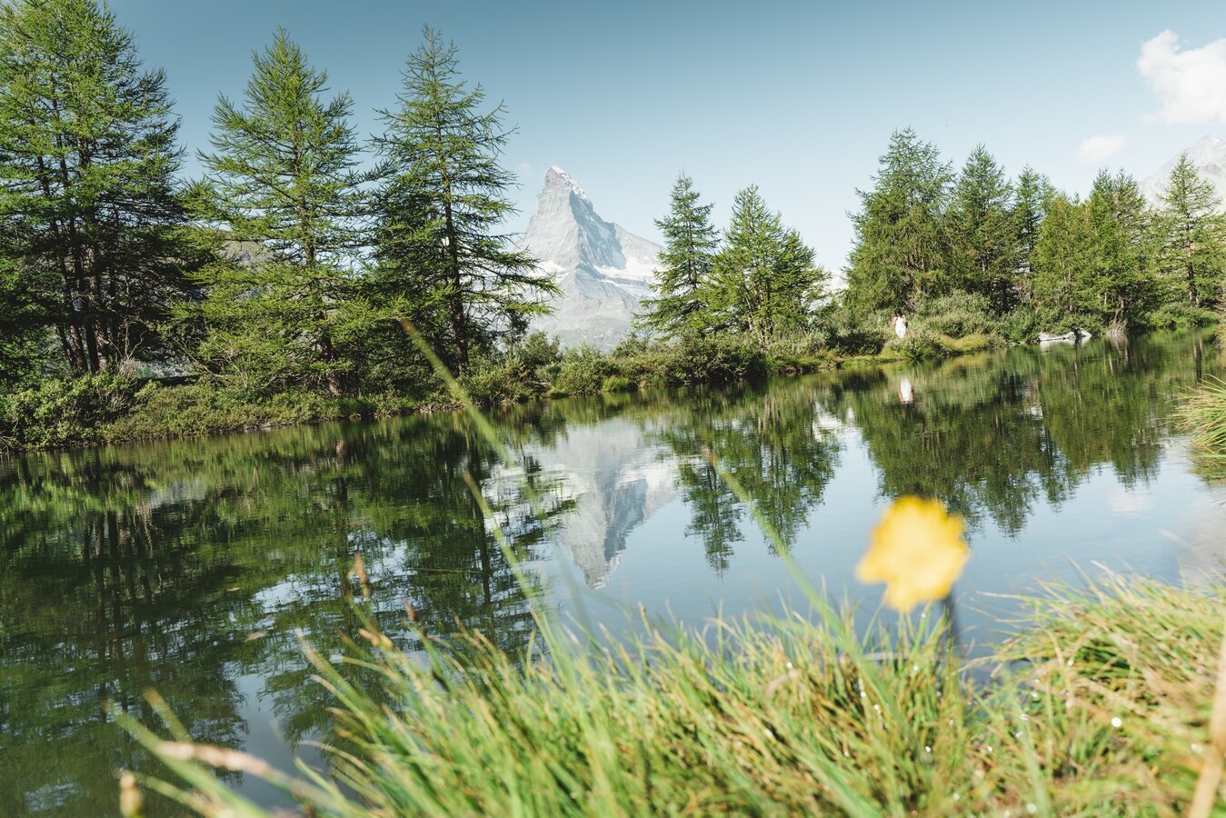 The Matterhorn shines behind Grindjisee