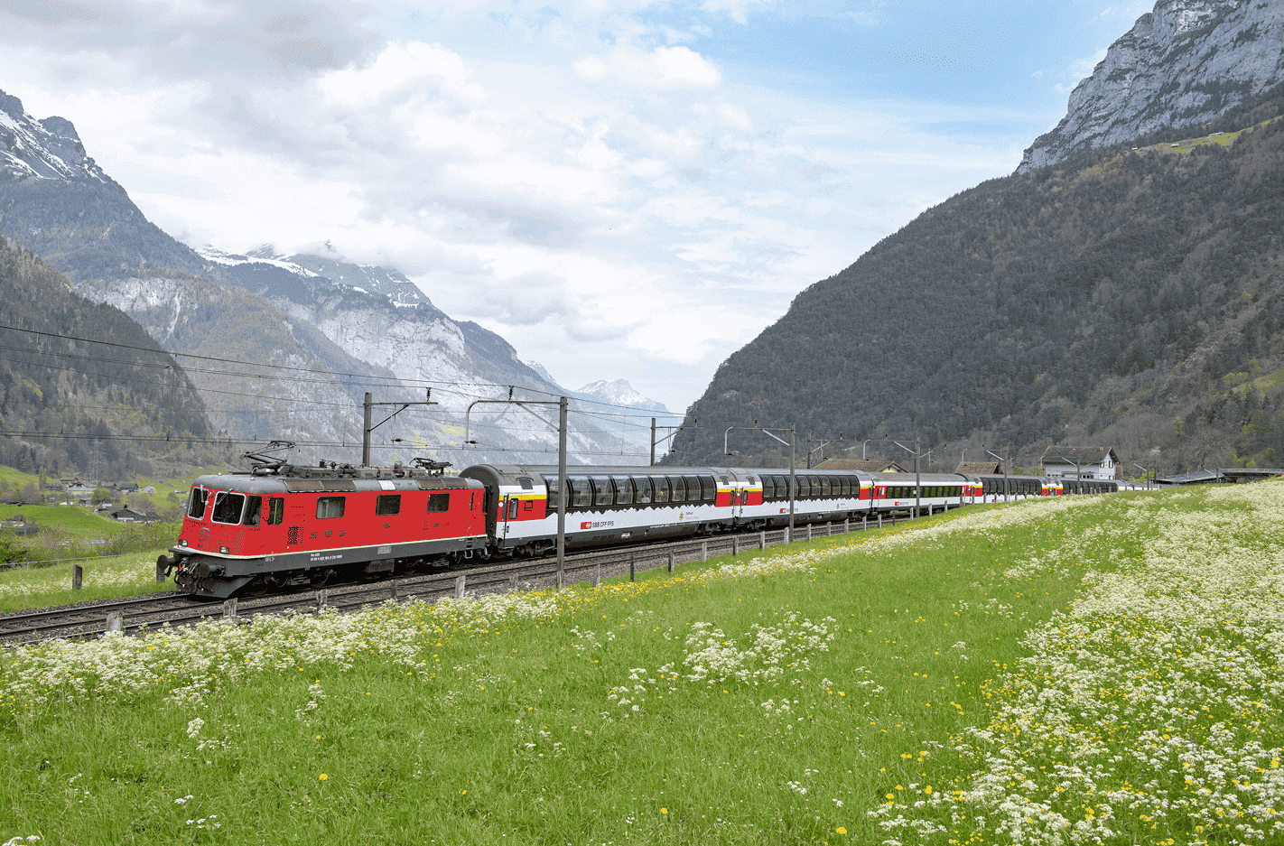 聖歌達景觀列車 Gotthard panorama express